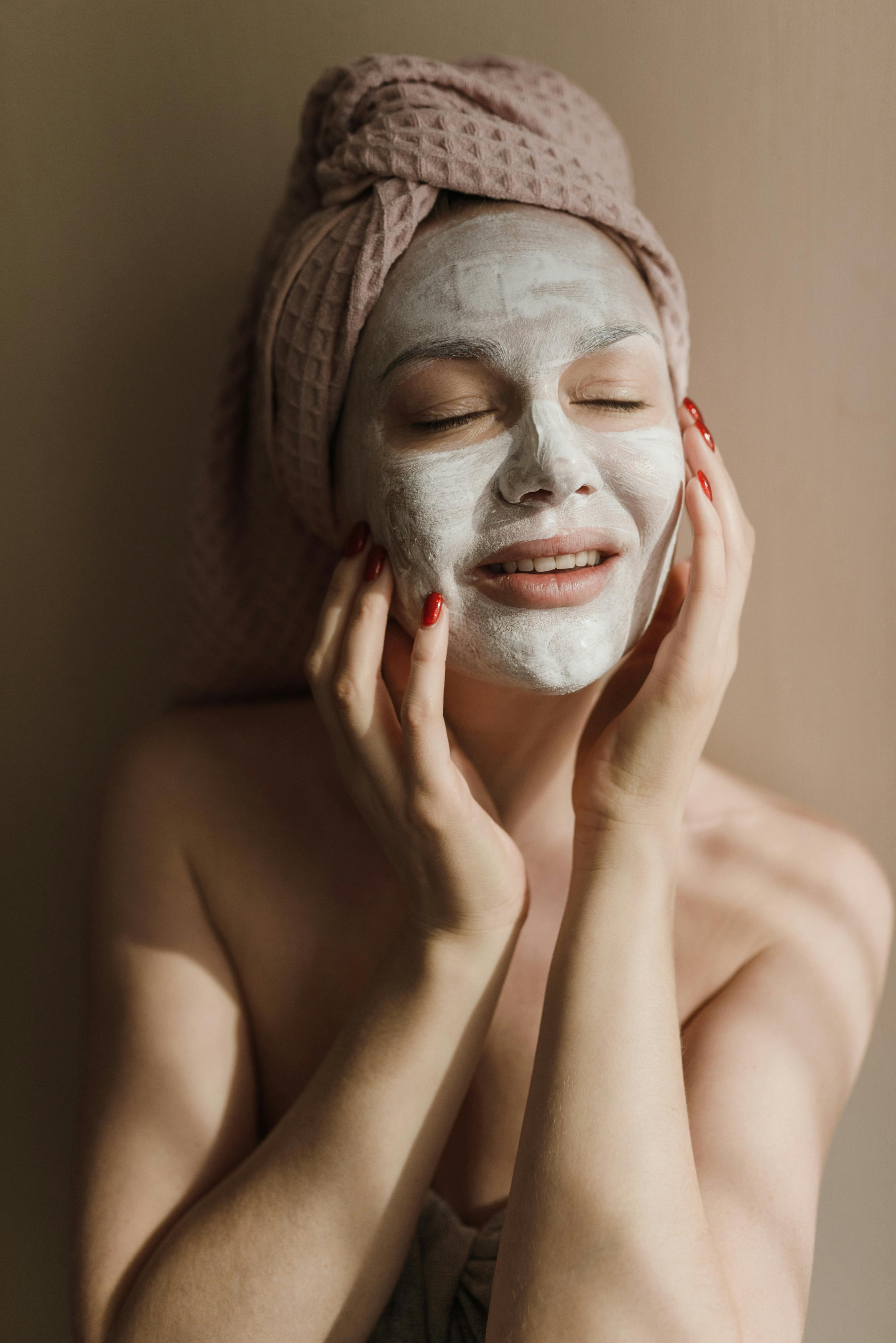 短剧《心跳证词》海报